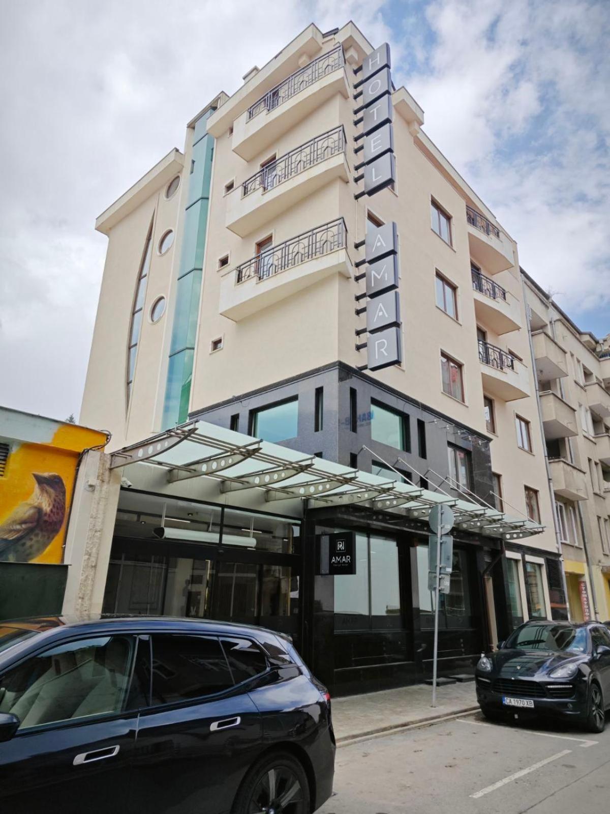 Hotel Amar Design By Hmg